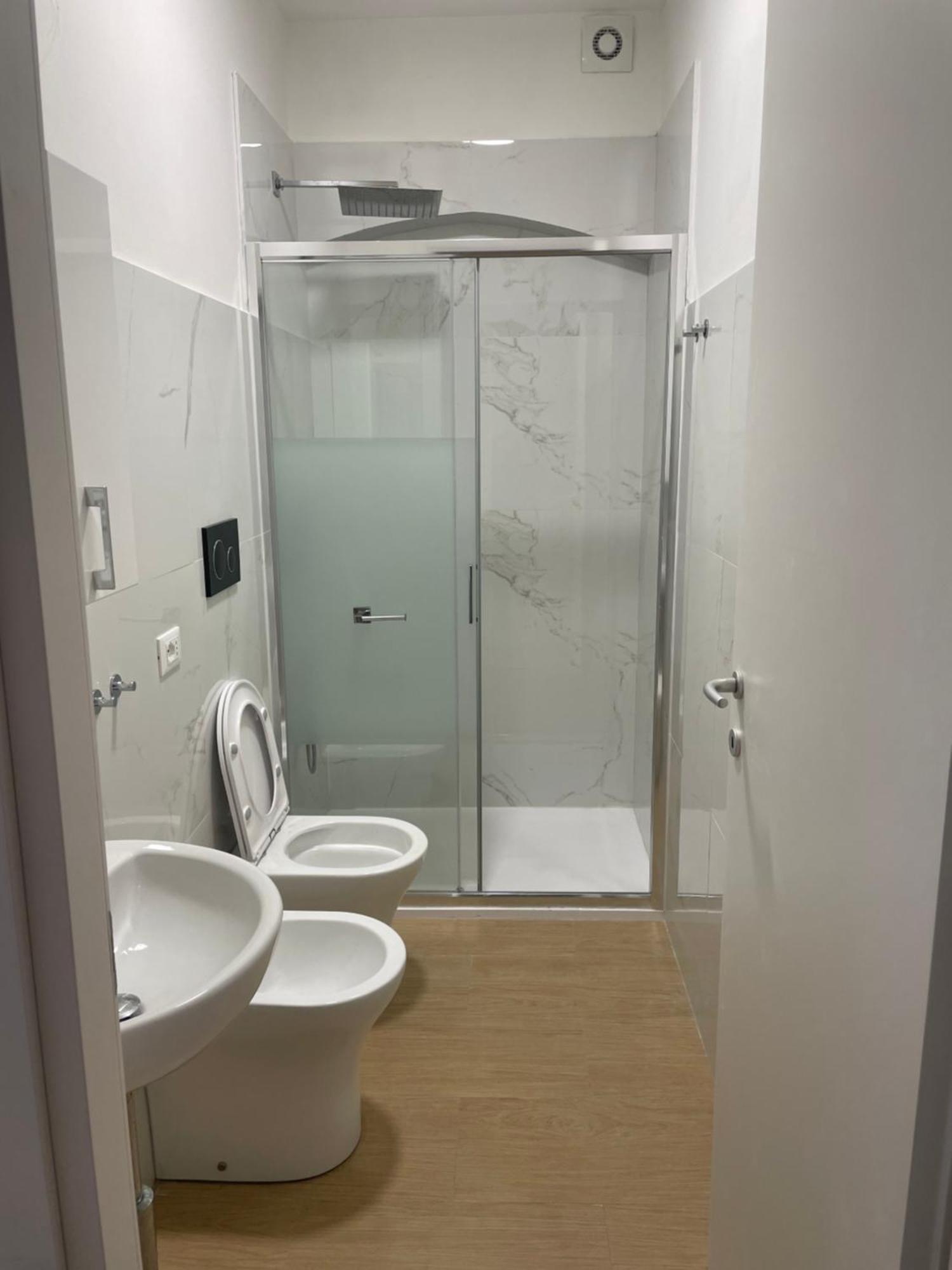 Casa Al Mare Apartment Savona Bagian luar foto