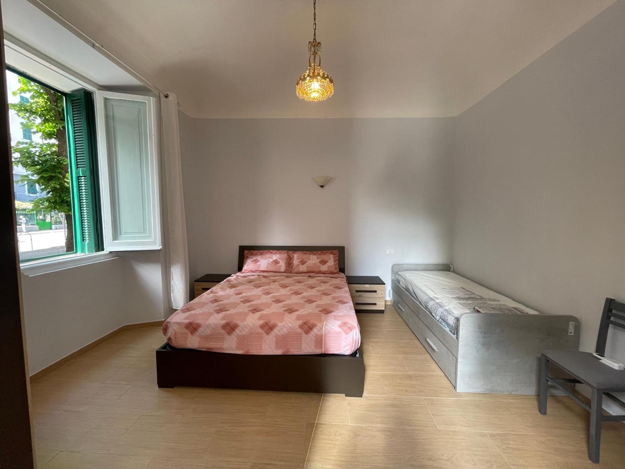 Casa Al Mare Apartment Savona Bagian luar foto